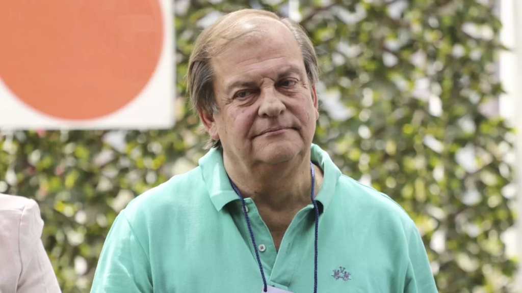 Mega, CHV y Canal 13 lanzan comunicados respondiendo a las críticas de Francisco Vidal