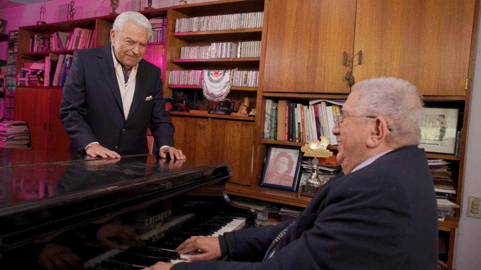 Canal 13 homenajea a Valentín Trujillo con emisión de entrevista con Don Francisco